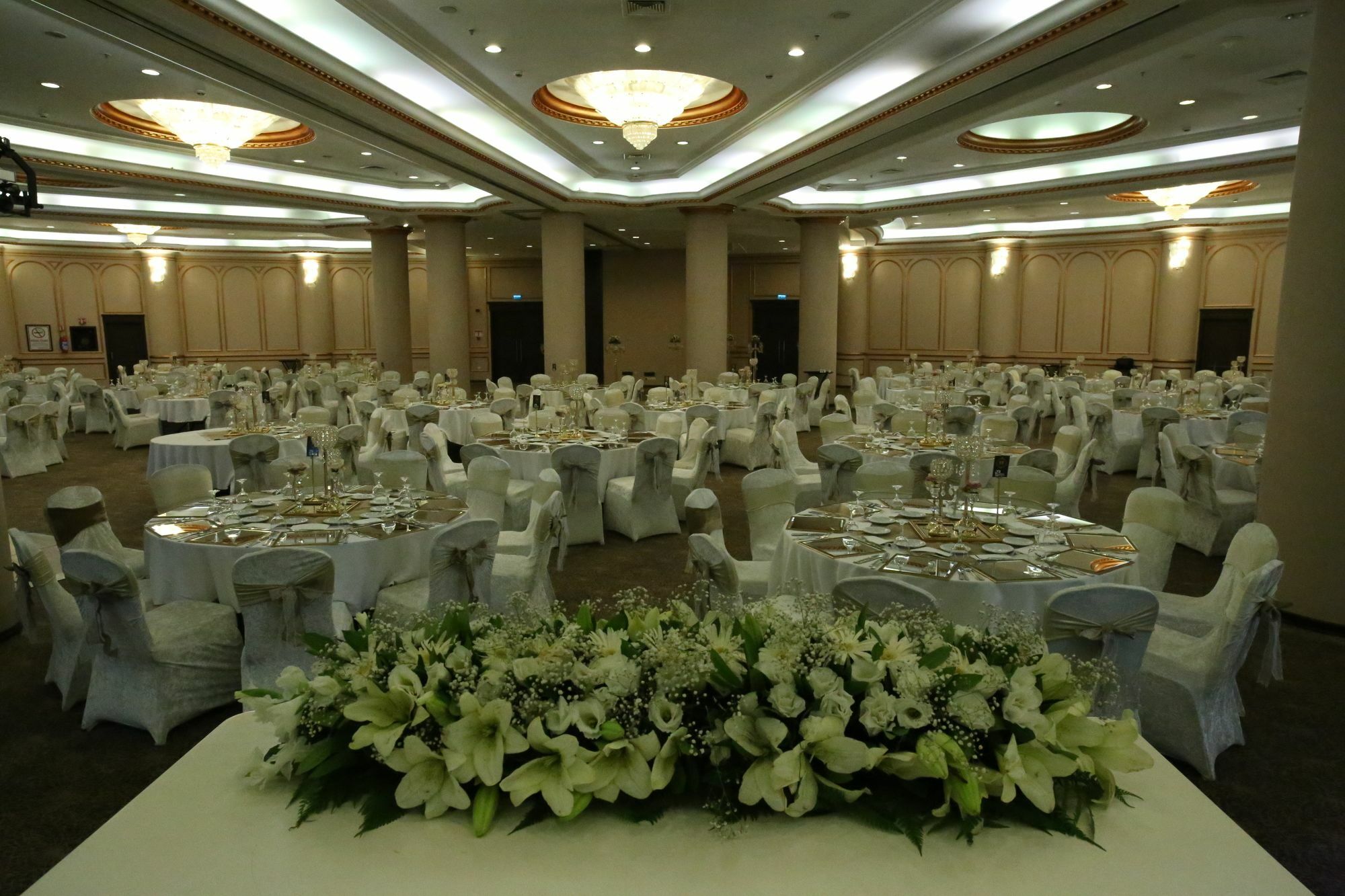 Wyndham Grand Кайсери Экстерьер фото The ballroom