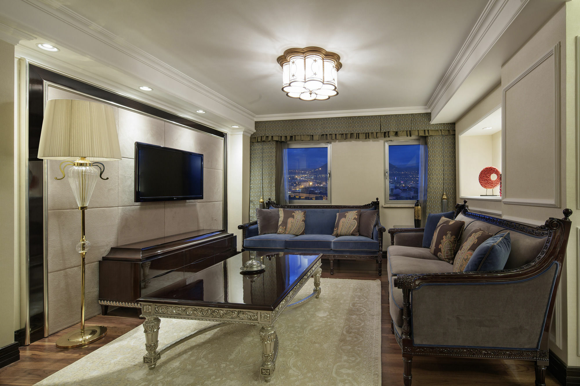 Wyndham Grand Кайсери Экстерьер фото A living room
